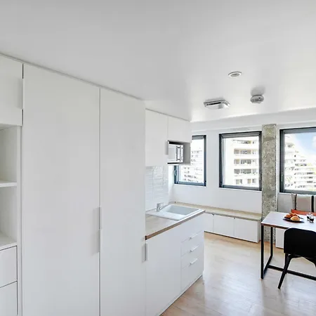 Premium - Cambronne- Sport Lavatory Apartament