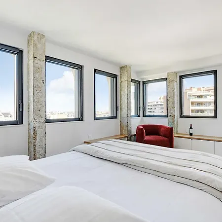 Premium - Cambronne- Sport Lavatory Apartament