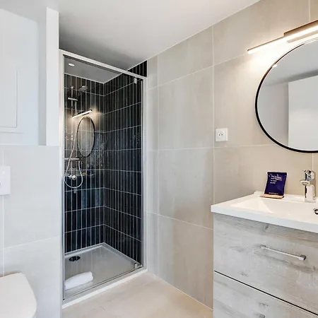 Apartament Premium - Cambronne- Sport Lavatory *
