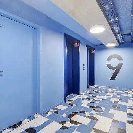 Premium - Cambronne- Sport Lavatory Apartament Paryż
